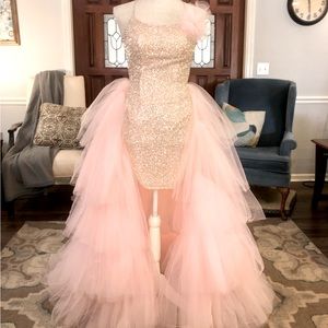❗️SOLD❗️Sz 2 Blush Pink Sherri Hill Custom High Low